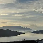 Zuti Neum