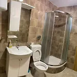 Zuti