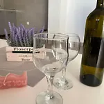 Zuti *