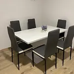 Zuti