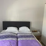Zuti *