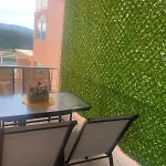 Zuti Neum