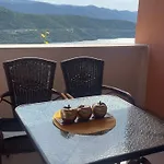 Zuti Διαμέρισμα