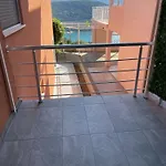Zuti Διαμέρισμα *