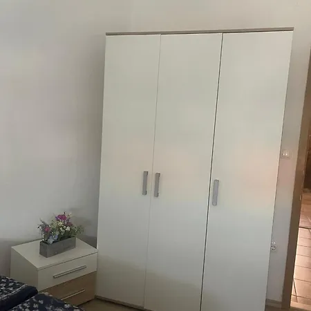 Zuti Apartamento