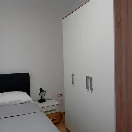 Zuti *